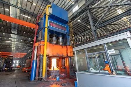 6000 ton hydraulic press